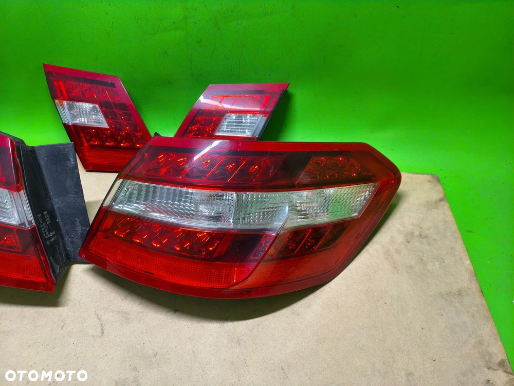 W212 e klasa lampy tył LED sedan komplet Radom - 2
