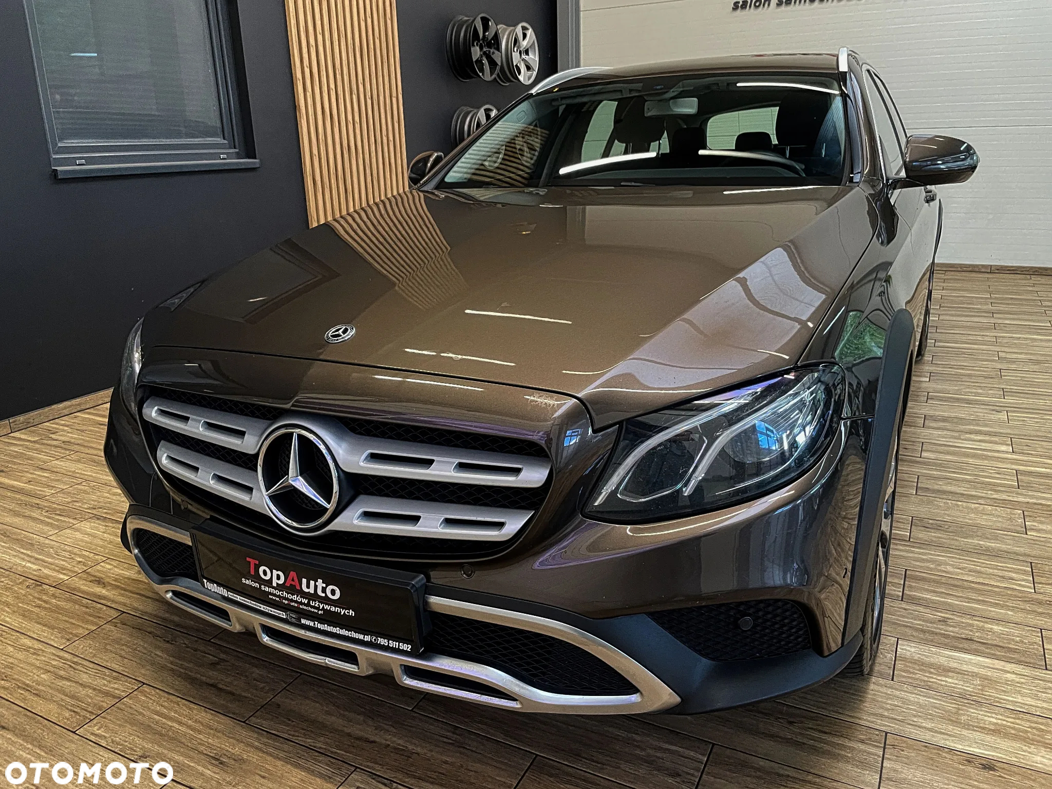 Mercedes-Benz Klasa E 220 d 4Matic T All-Terrain 9G-TRONIC Exclusive - 14