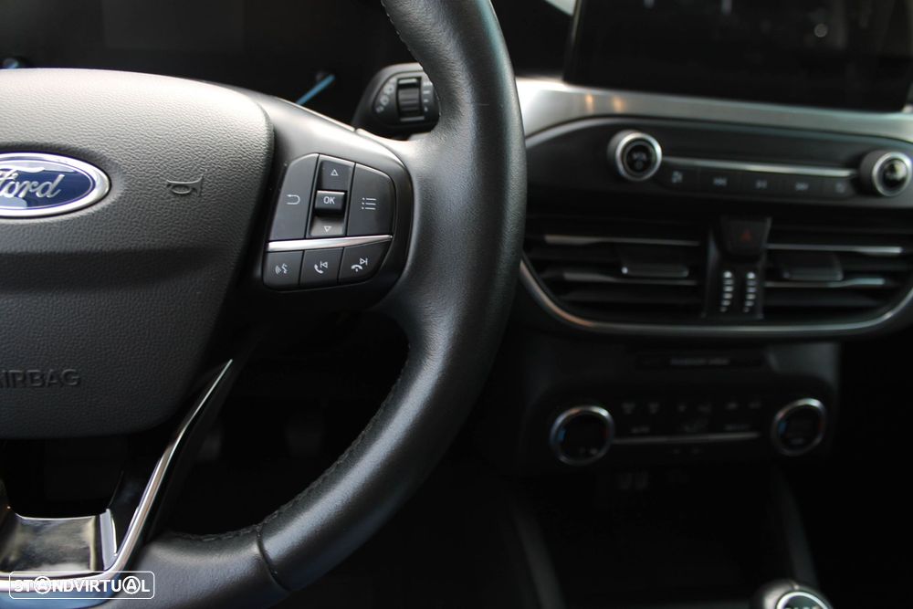 Ford Focus 1.5 TDCi EcoBlue Titanium - 13