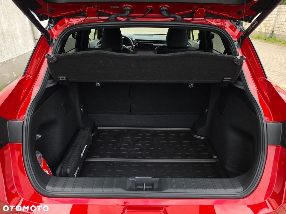 Lexus LBX 1.5 Hybrid Emotion - 22