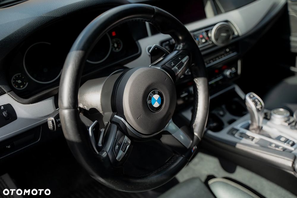 BMW Seria 5 535d xDrive - 8