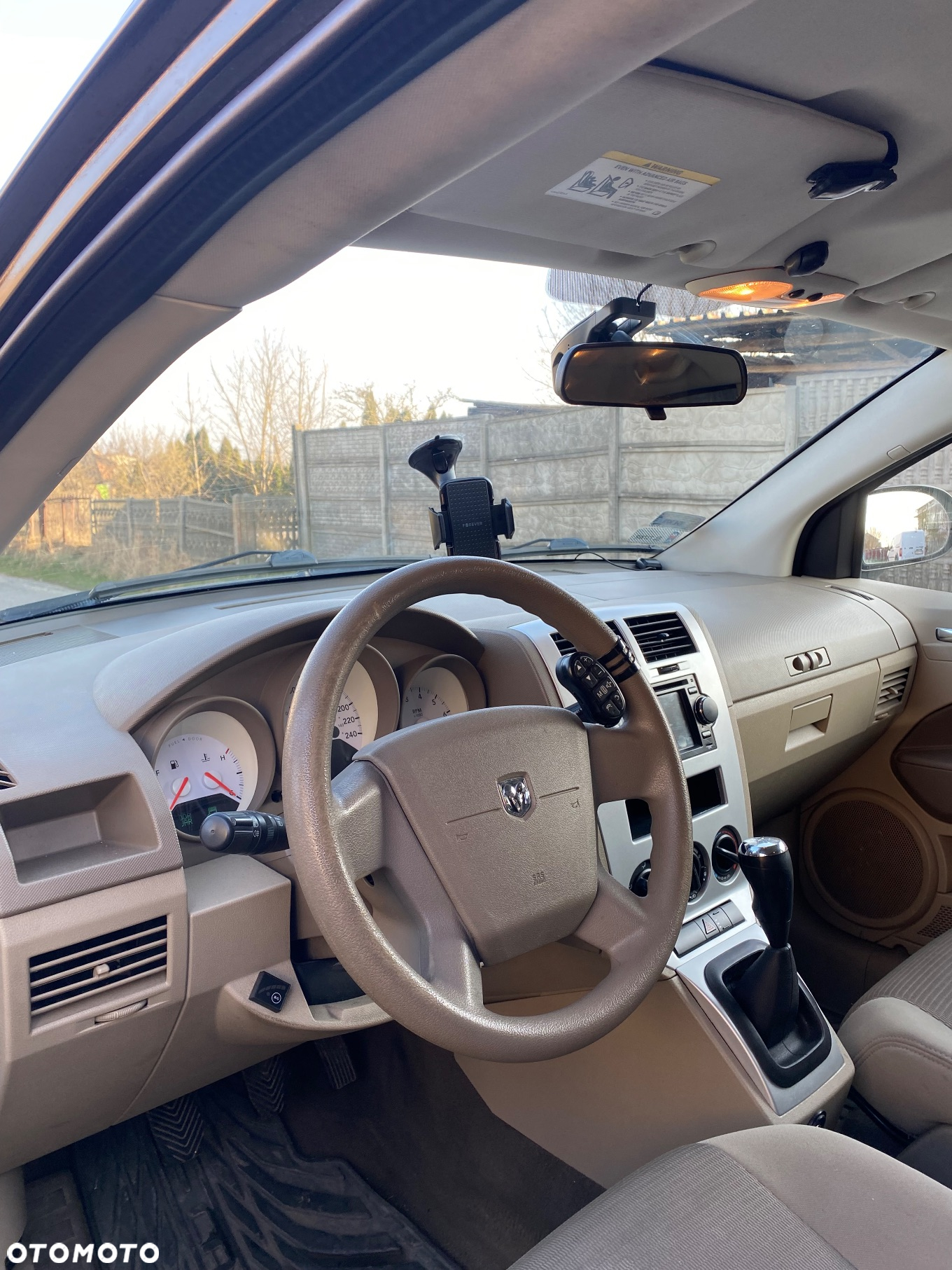 Dodge Caliber - 25