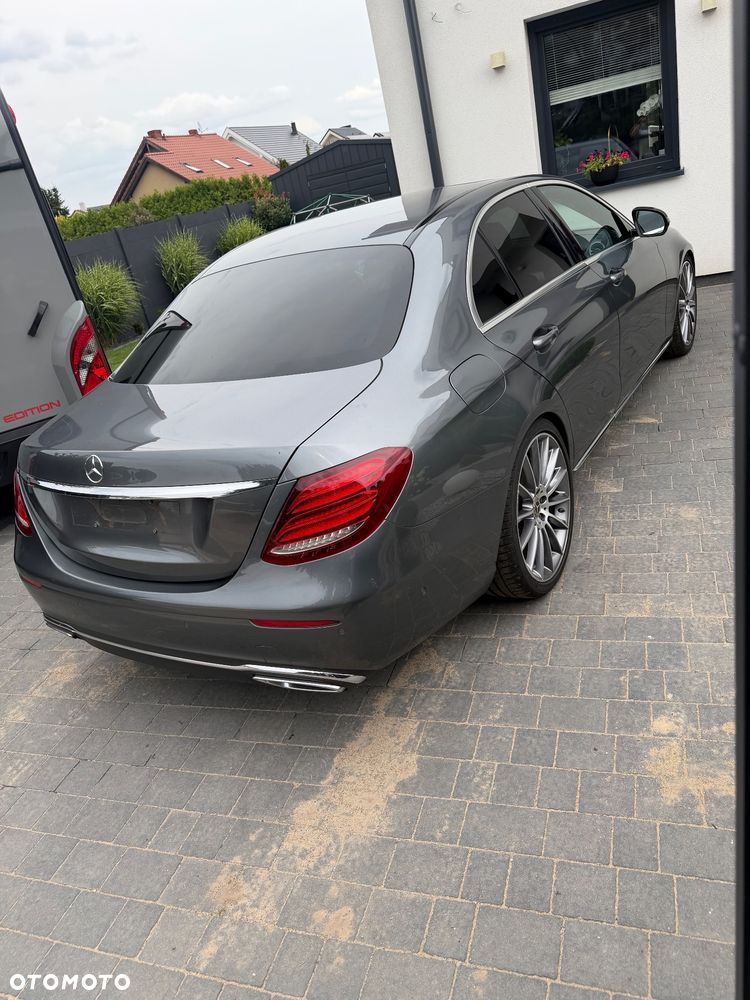 Mercedes-Benz Klasa E 350 d 9G-TRONIC Exclusive - 15