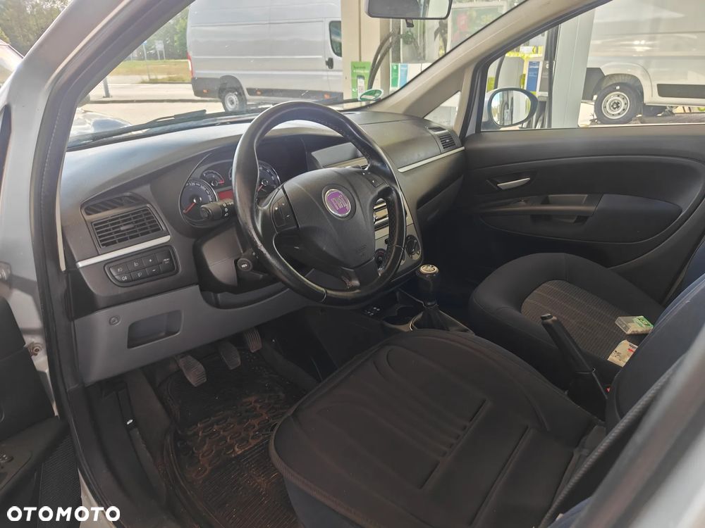 Fiat Linea 1.4 T-Jet 16V Dynamic - 5