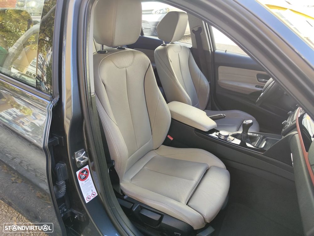 BMW 320 d EfficientDynamics Line Sport - 14