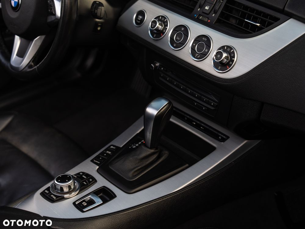 BMW Z4 sDrive30i - 17