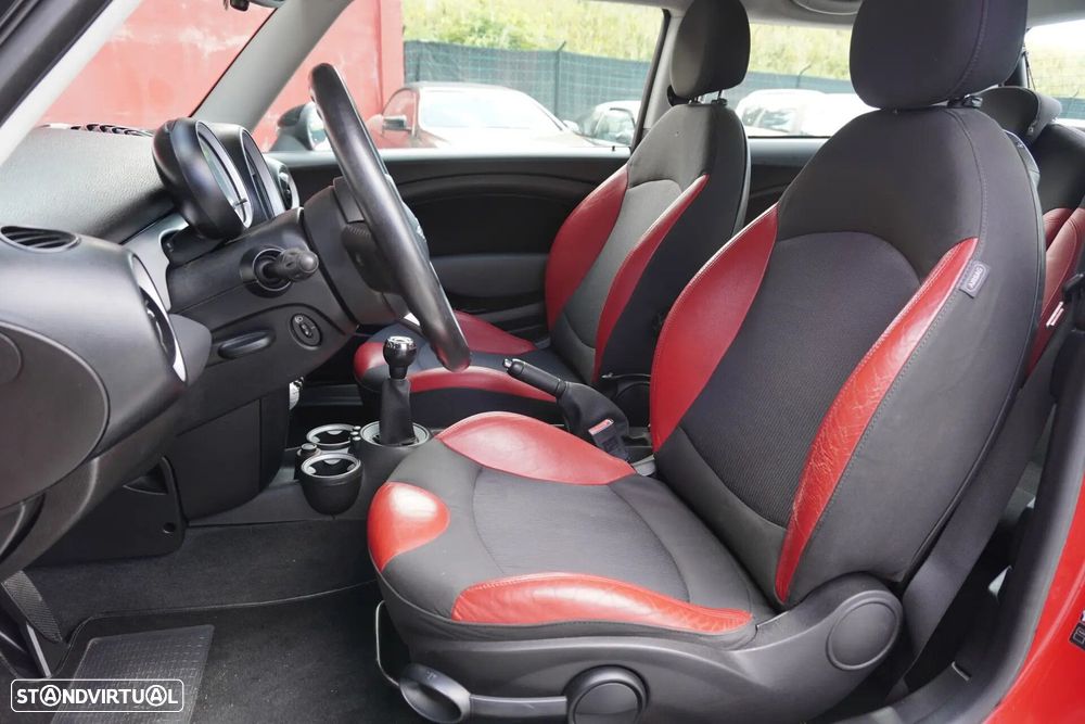 MINI 3 Portas Cooper D - 9