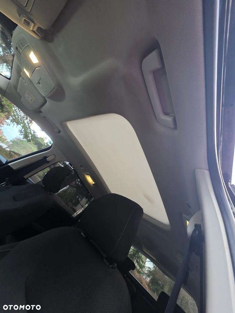 Ford S-Max - 23