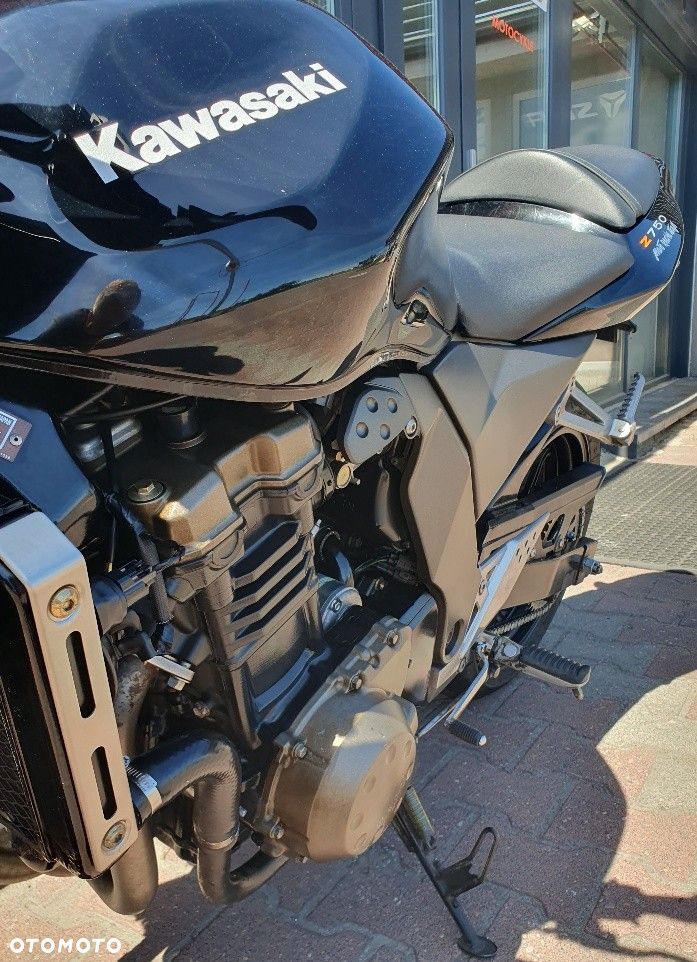 Kawasaki Z - 6