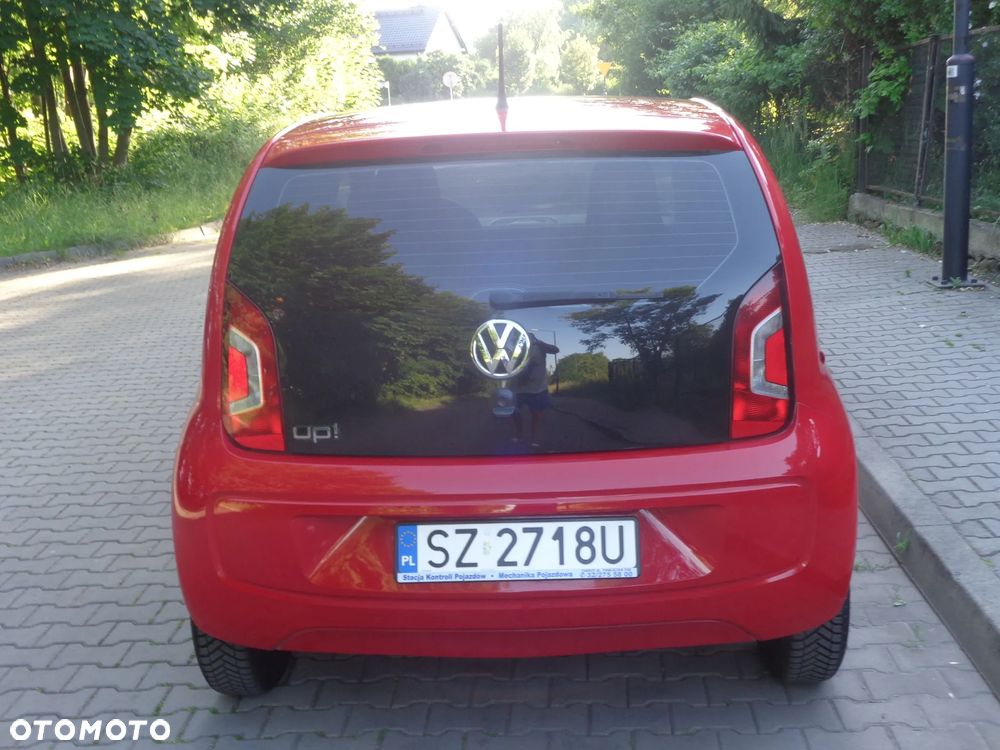 Volkswagen up! move - 9