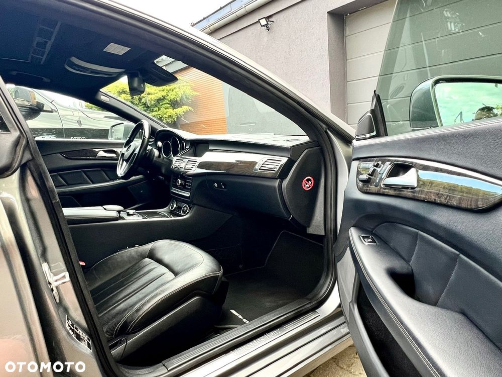 Mercedes-Benz CLS 500 BlueEFFICIENCY 7G-TRONIC - 30