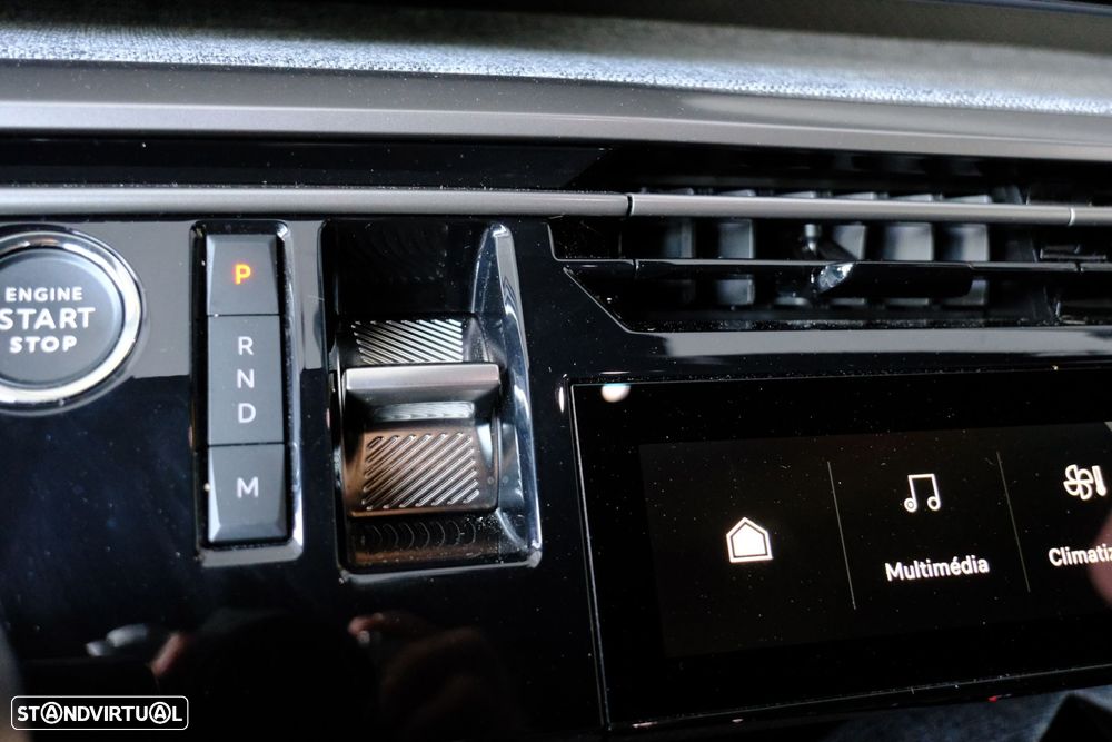 Peugeot 3008 1.2 Hybrid Allure e-DCS6 - 36