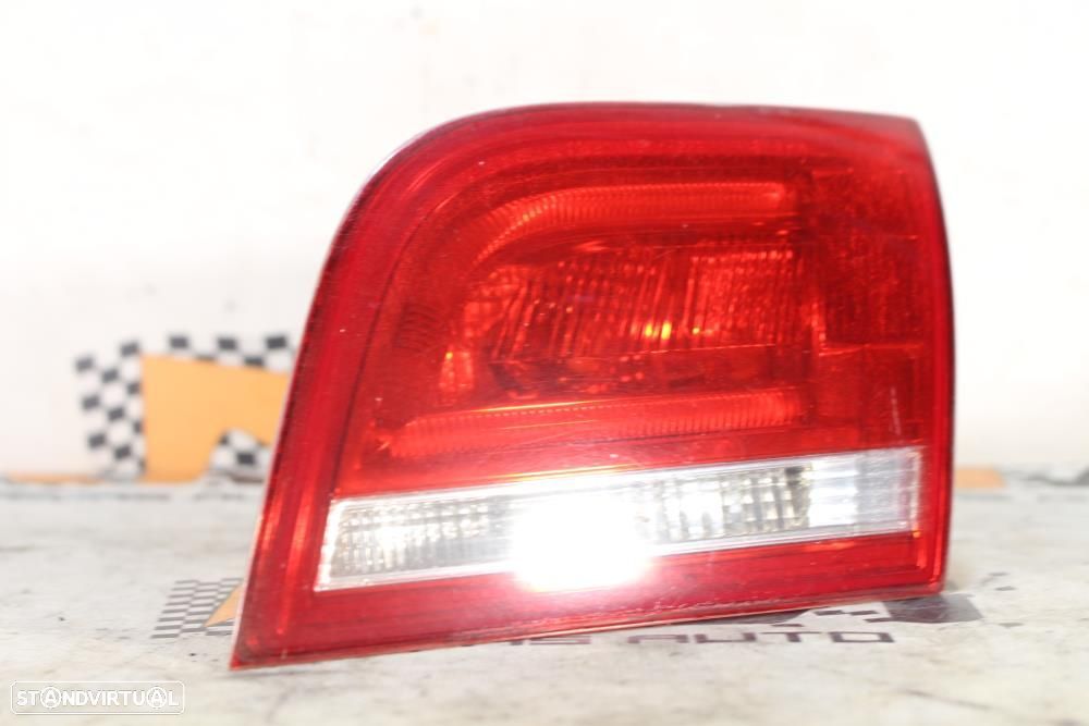 Farolim Direito Audi A3 Sportback (8Pa)  8P4945094d / Mala Passageiro - 2