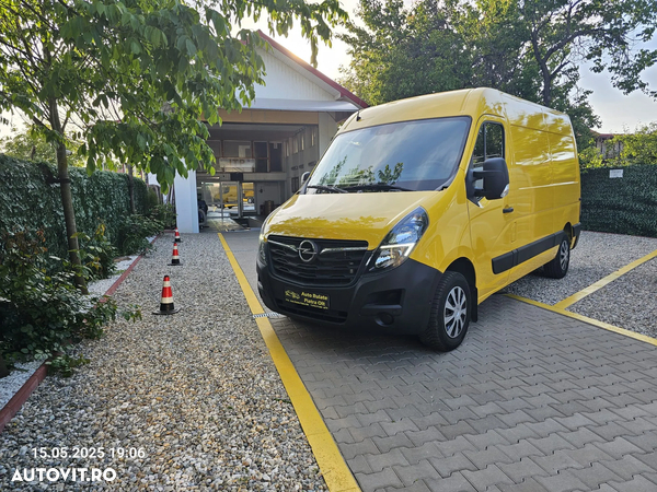 Opel Movano