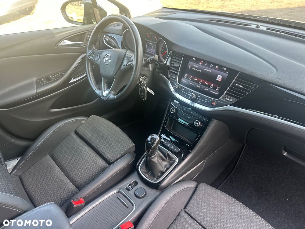 Opel Astra 1.4 Turbo Start/Stop Innovation - 17