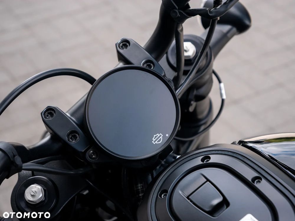 Harley-Davidson Sportster - 11