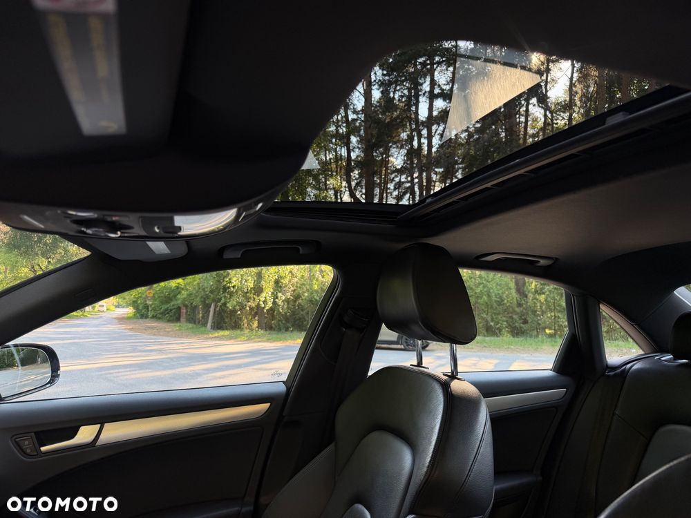 Audi A4 Limousine - 31