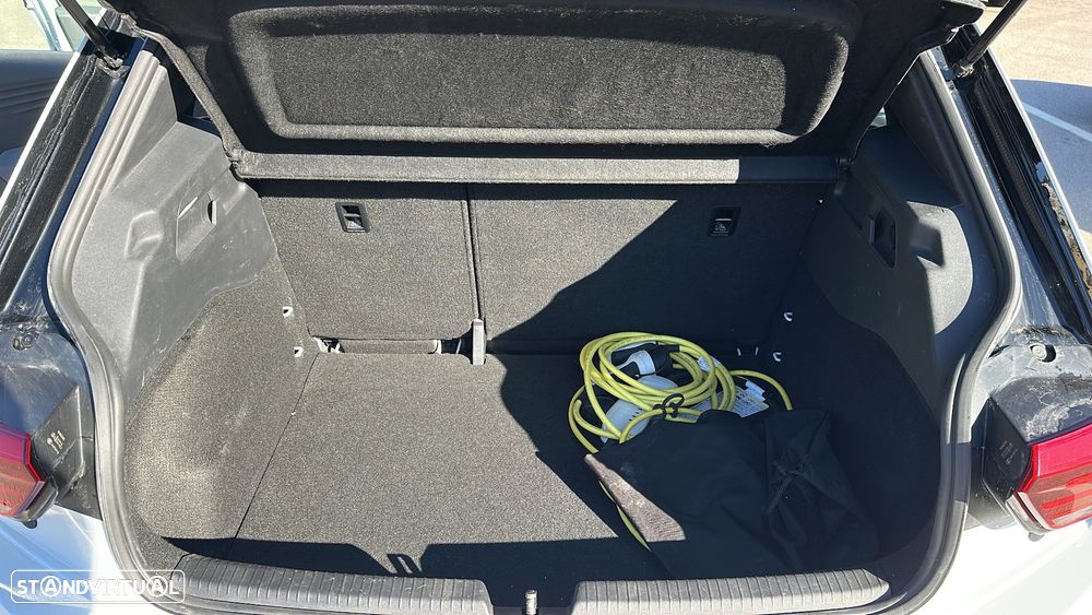VW ID.3 Pro Performance - 13
