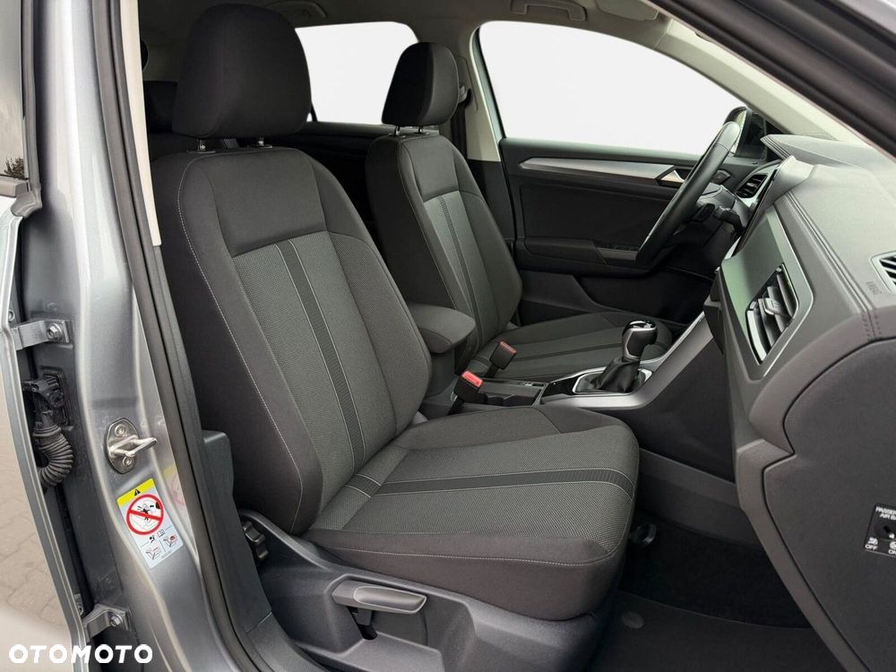 Volkswagen T-Roc - 22
