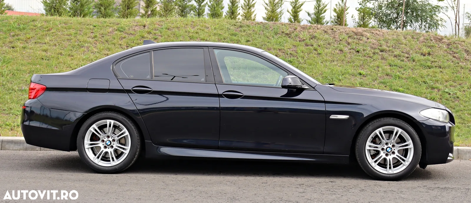 BMW Seria 5 520d - 7