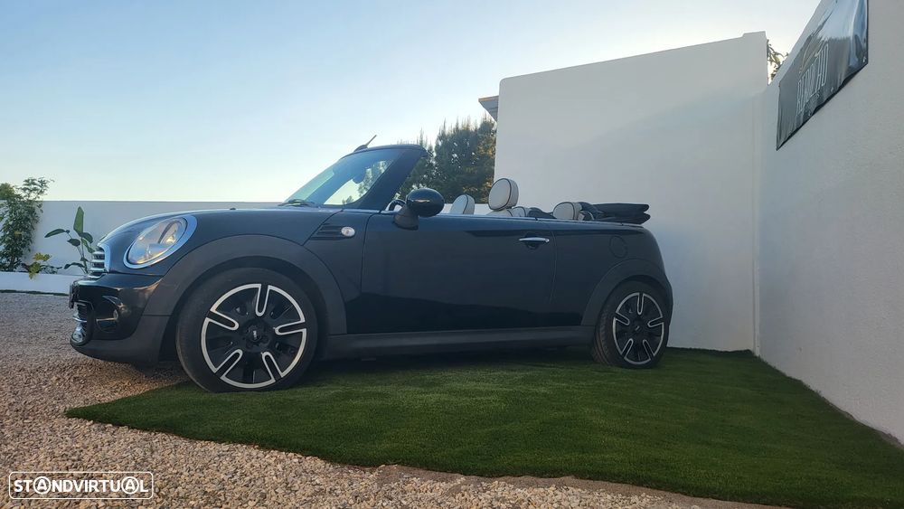 MINI Cabrio Cooper D - 4