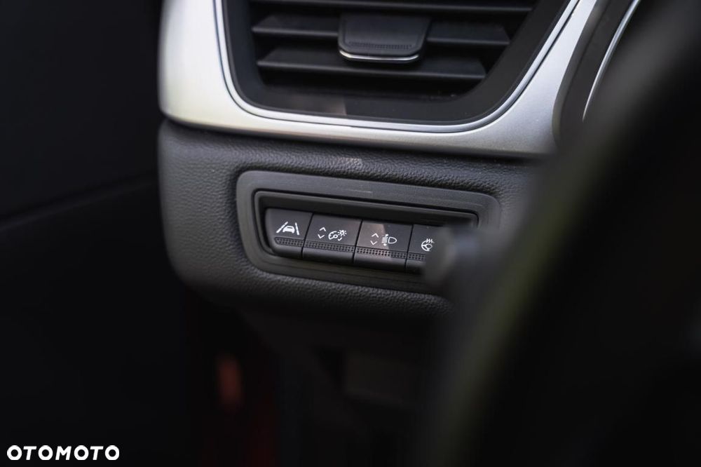 Renault Captur - 24