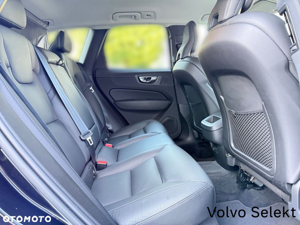 Volvo XC 60 - 30