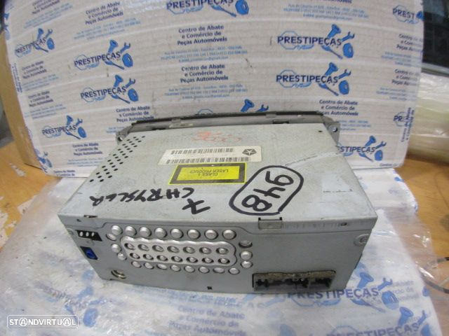 Radios 022800  CHRYSLER GRAND VOYAGER 4 FASE 2 LONG 2006 2.8CRD 150CV 5P PRETO BECKER BE6802 - 2
