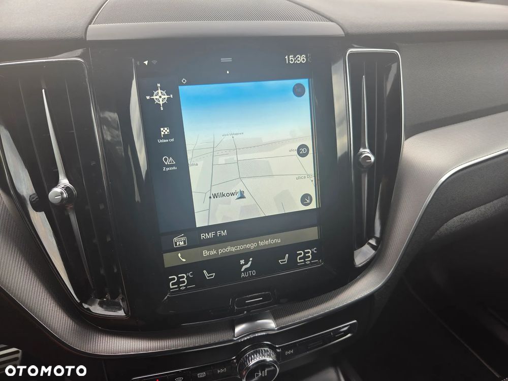Volvo XC 60 D4 AWD R-Design - 12