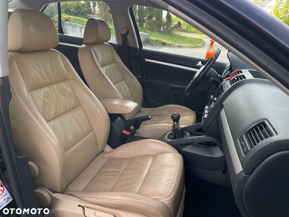 Volkswagen Jetta 1.4 TSI Highline Optimum - 16
