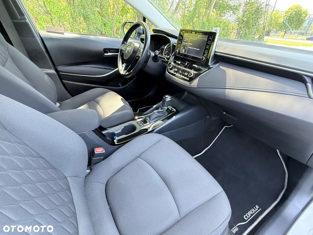 Toyota Corolla 1.8 Hybrid Comfort - 19