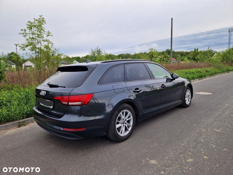 Audi A4 Avant - 5