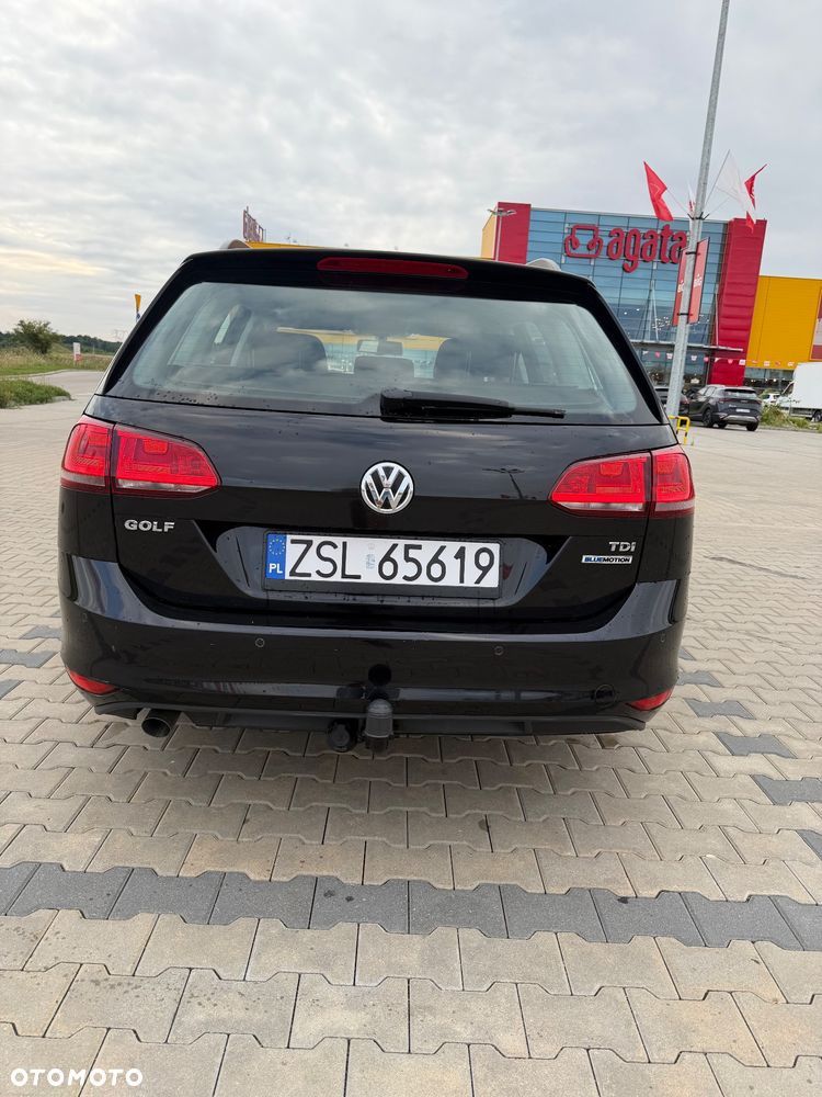 Volkswagen Golf 1.6 TDI BlueMotion Technology Comfortline - 12