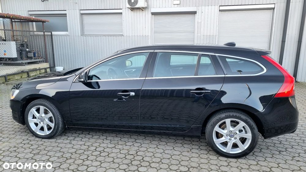 Volvo V60 D4 Momentum - 7