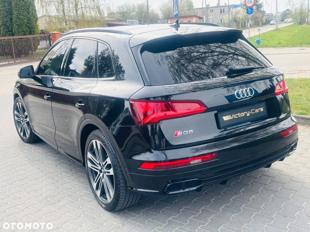 Audi SQ5 - 11