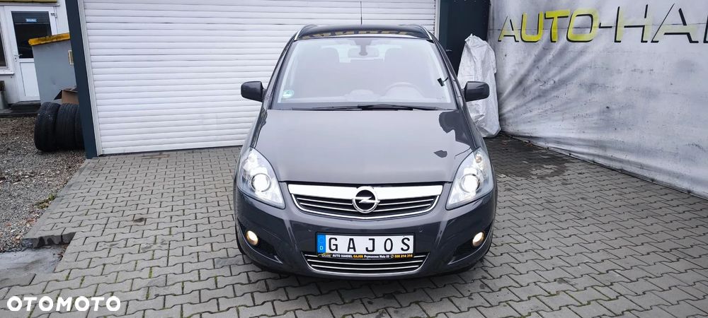 Opel Zafira 1.8 Sport - 27