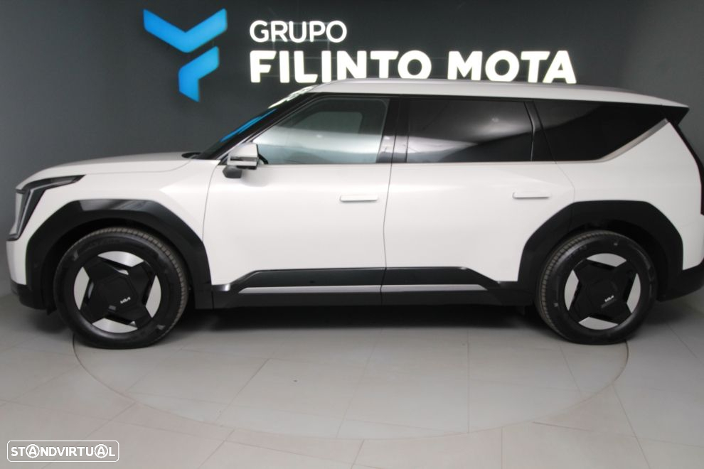 Kia EV9 - 10