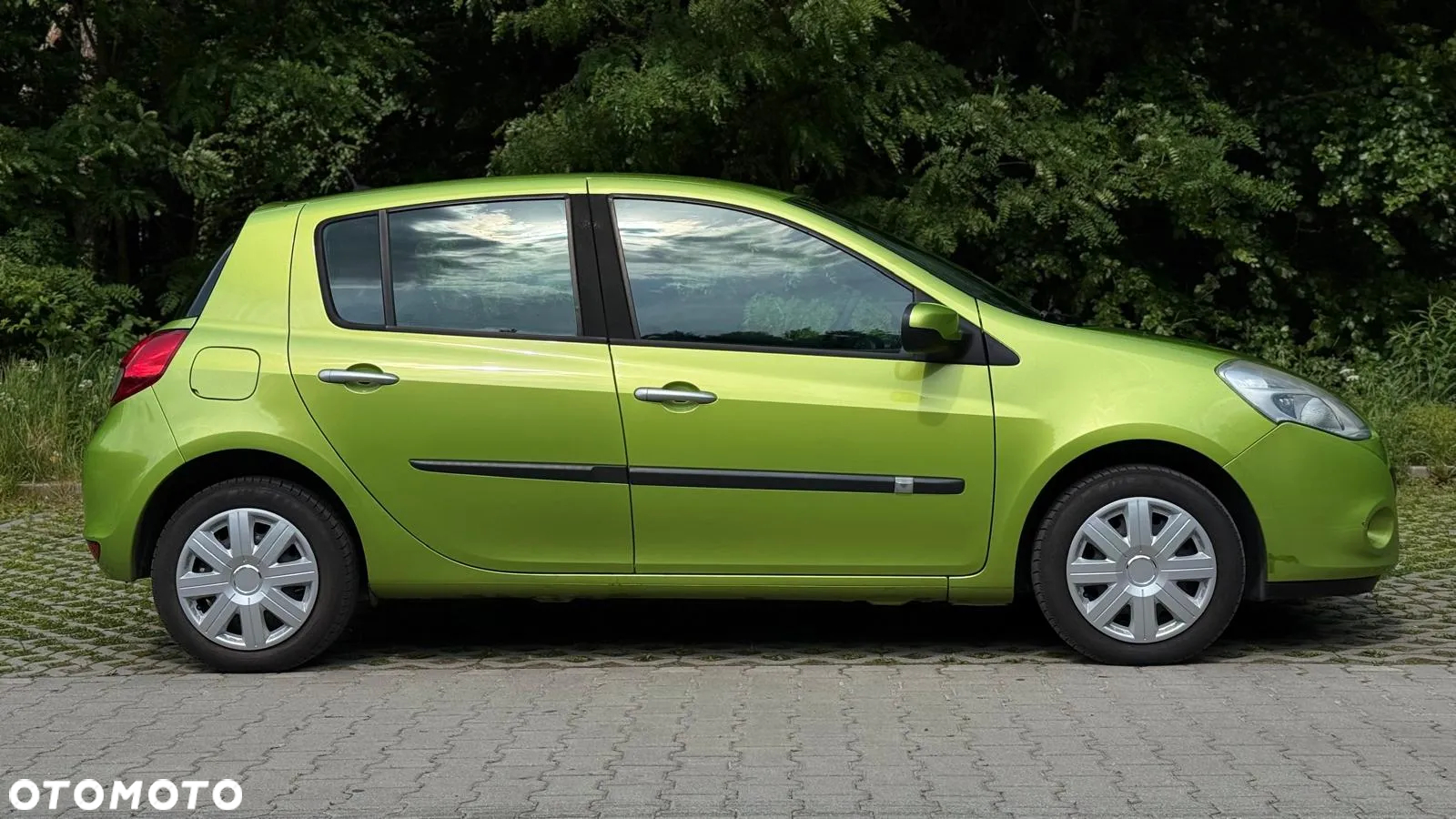 Renault Clio 1.2 16V Alize - 3