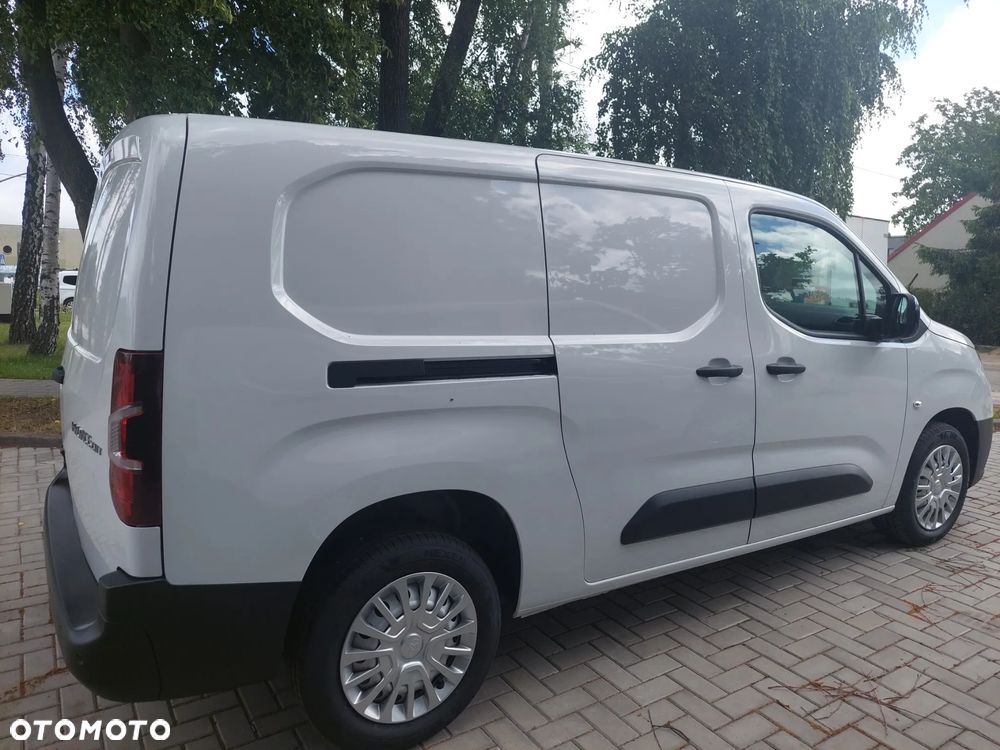 Toyota Proace City EV - 9