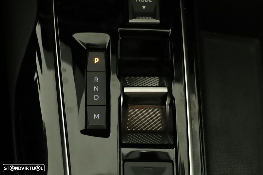 Peugeot 5008 1.2 PureTech Allure Pack EAT8 - 14