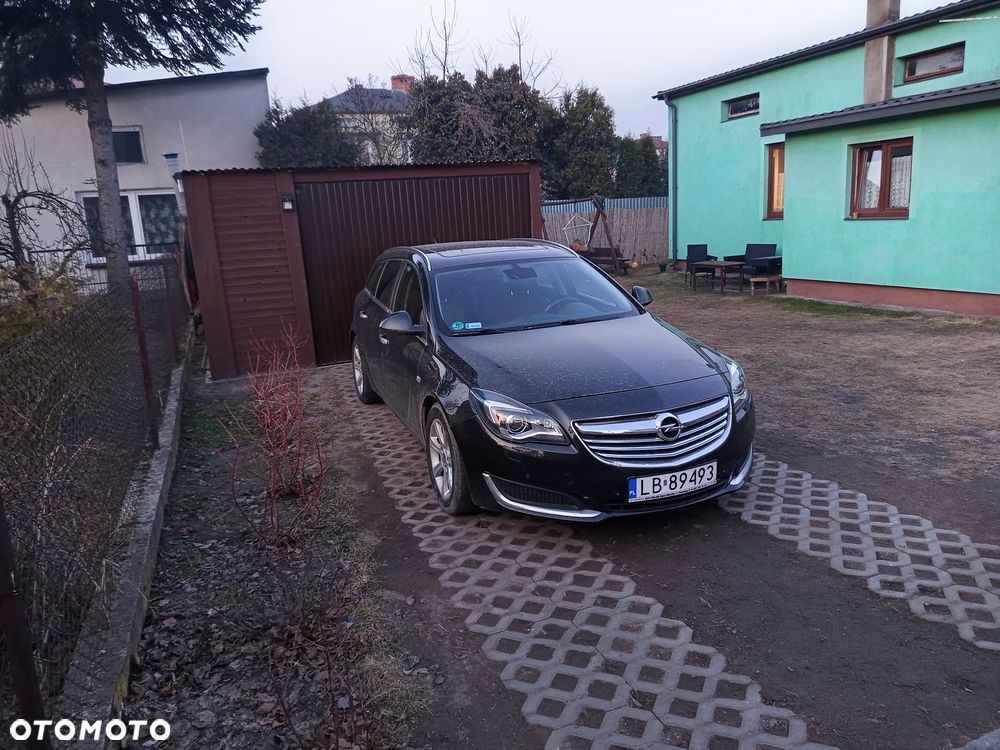 Opel Insignia - 16