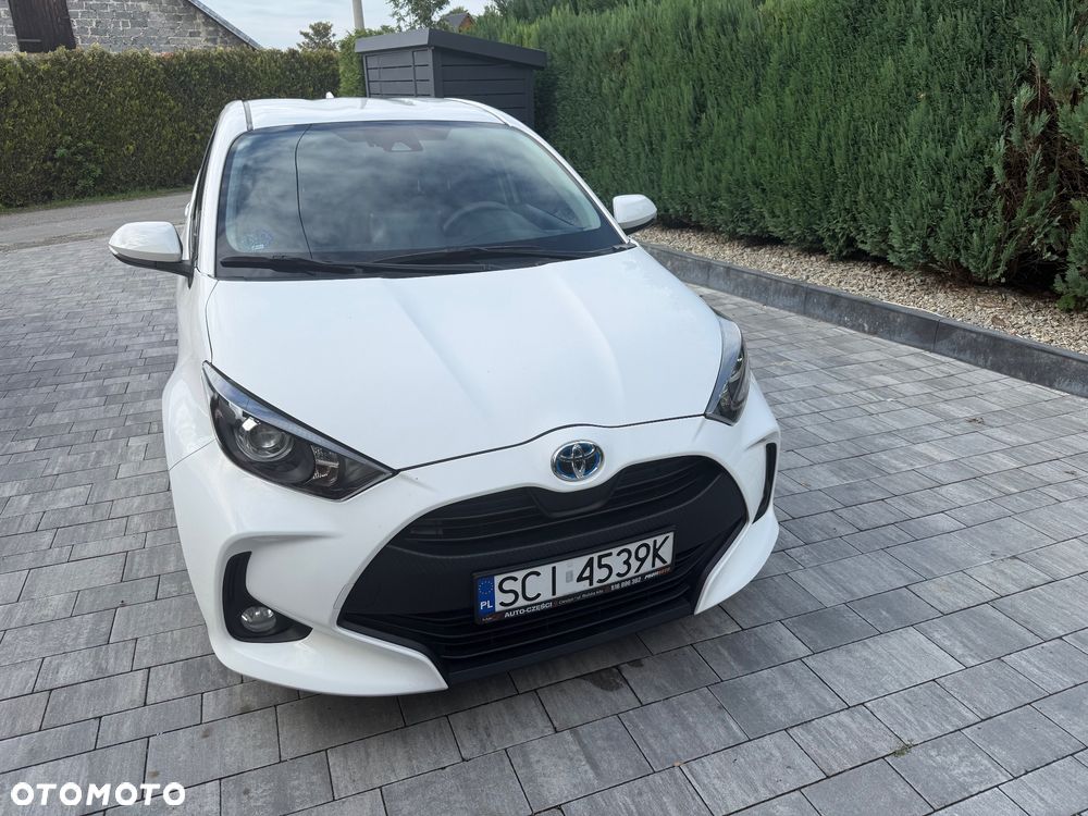 Toyota Yaris - 4