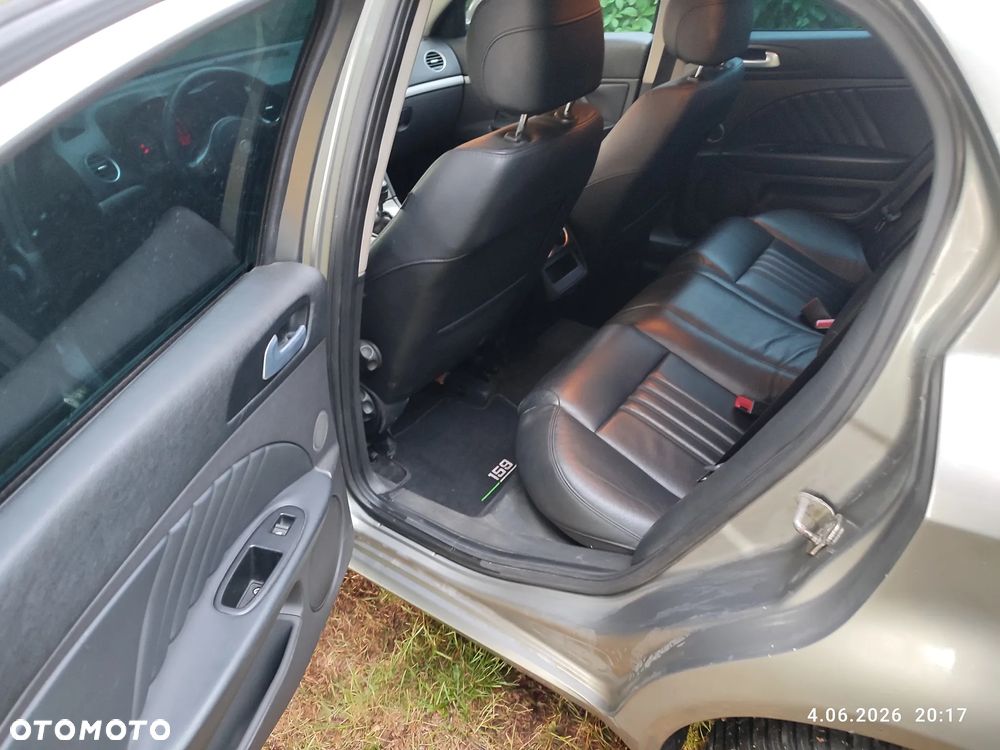 Alfa Romeo 159 1.9 JTDM 16V DPF Distinctive - 13