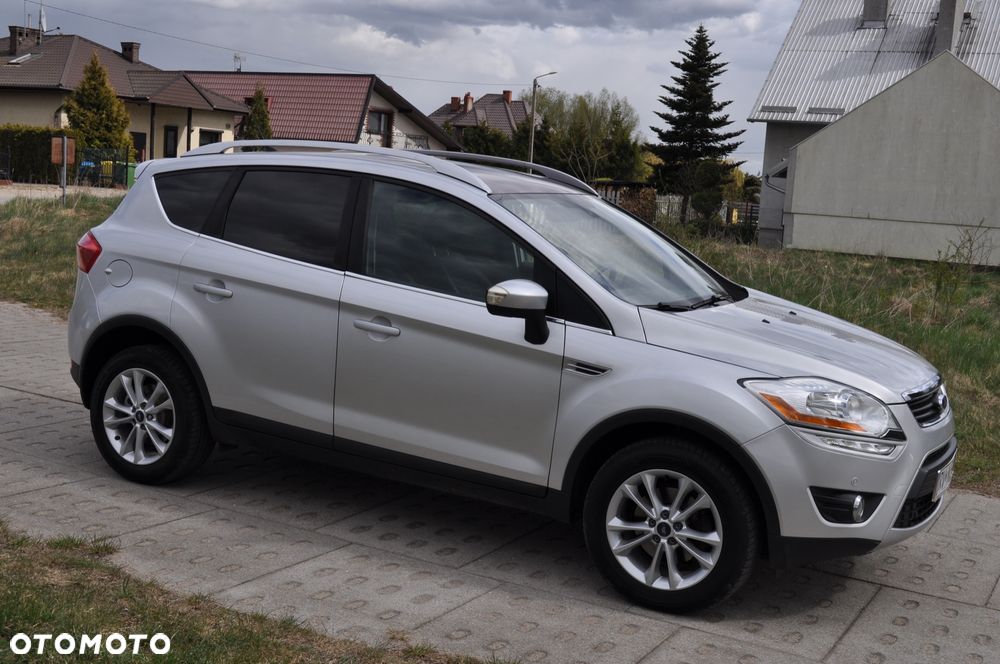 Ford Kuga 2.0 TDCi 4x4 Titanium - 6