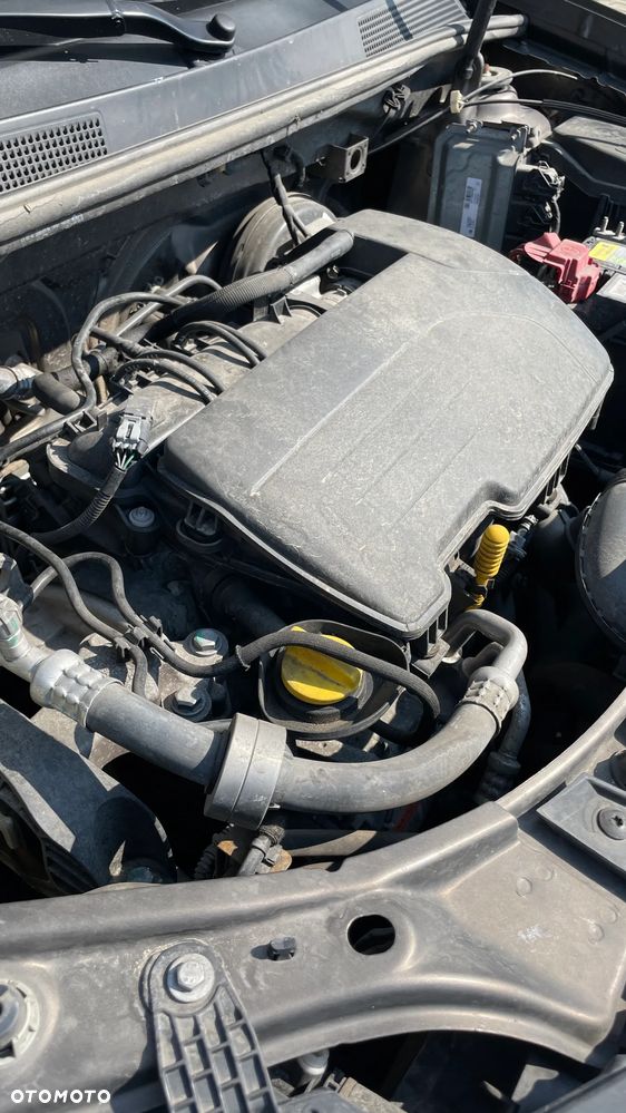 Dacia Logan 1.2 16V Laureate - 15