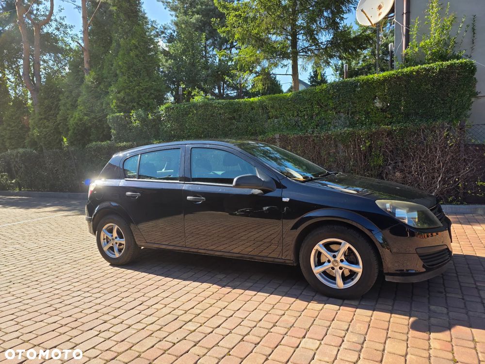Opel Astra 1.7 CDTI - 9