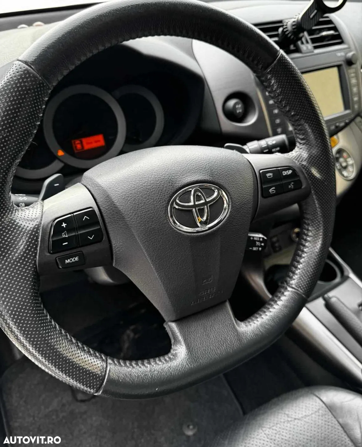 Toyota RAV4 2.2 D-CAT AWD Aut Luxury - 7