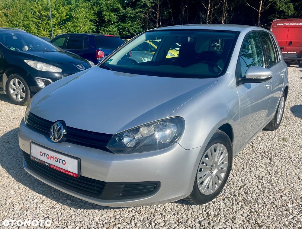 Volkswagen Golf - 2
