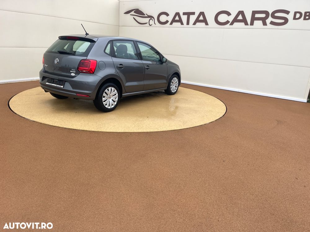 Volkswagen Polo 1.4 TDI CR BMT Comfortline - 16