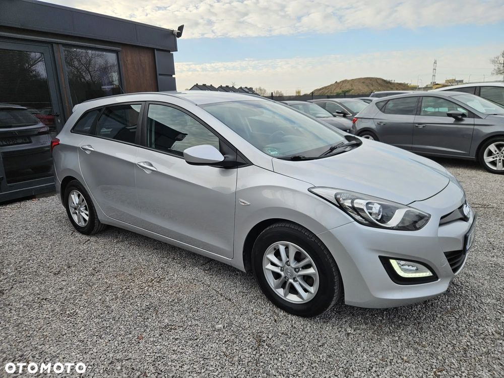 Hyundai i30 1.4 Comfort - 11